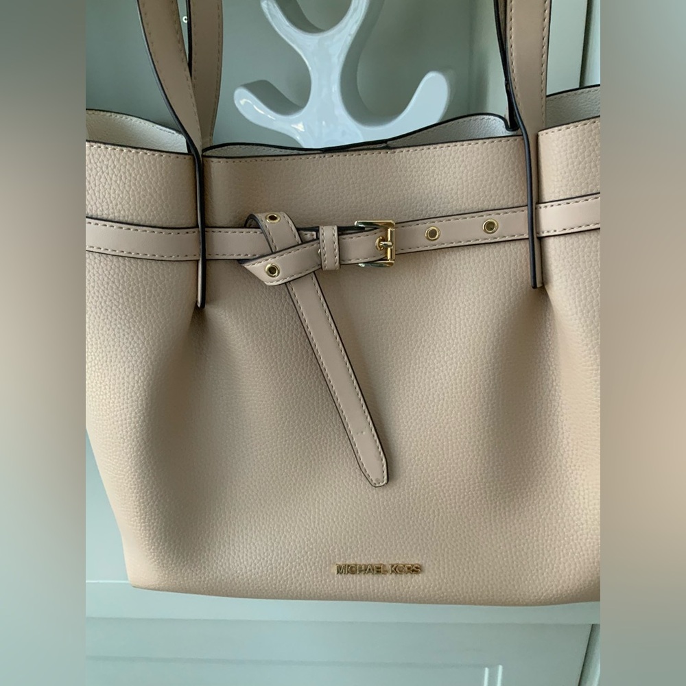 Michael KORS Emilia Large EW Leather Powder Tan Colour Tote Shoulder Purse New - Picture 9 of 16